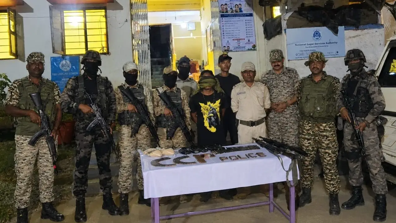 SoO Cadre Arrested with 1.027 Kg of Brown Suga