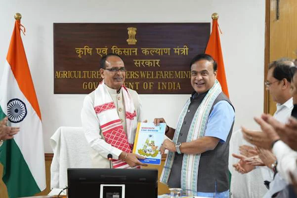 Shivraj Singh Chouhan and Himanta Biswa Sarma
