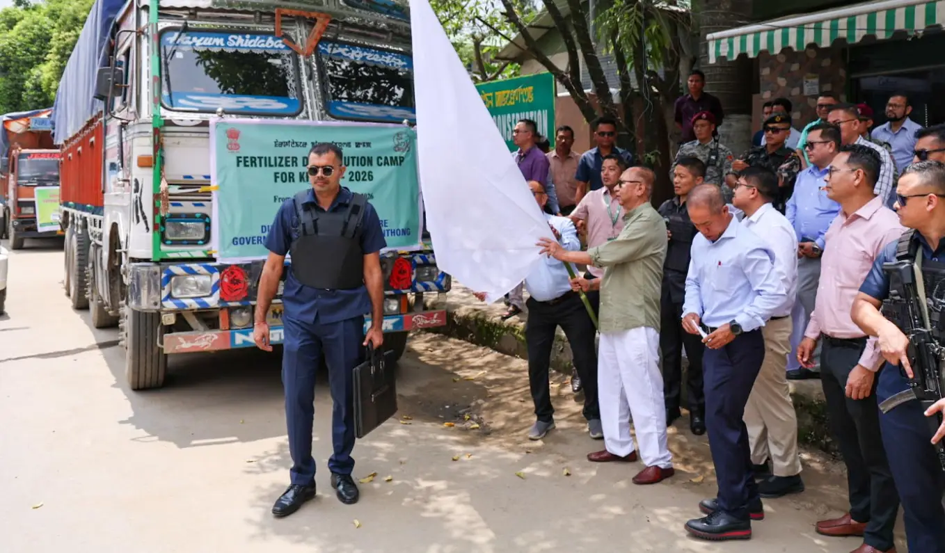CM Flags Off Fertilizer Distribution