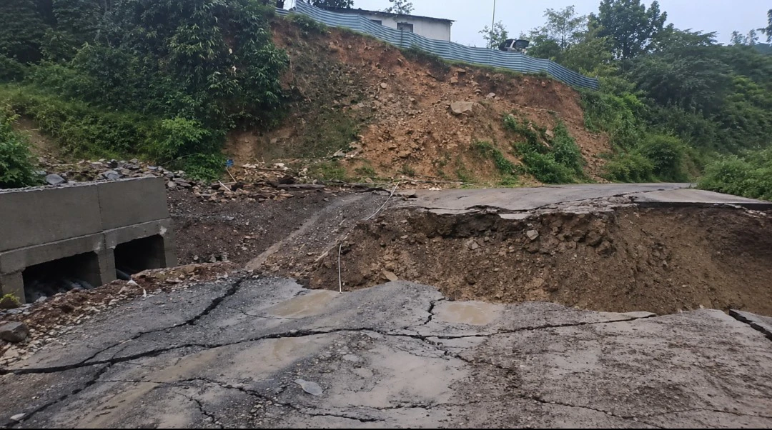 Landslides Cut Off NH-37, Stranding Hundreds