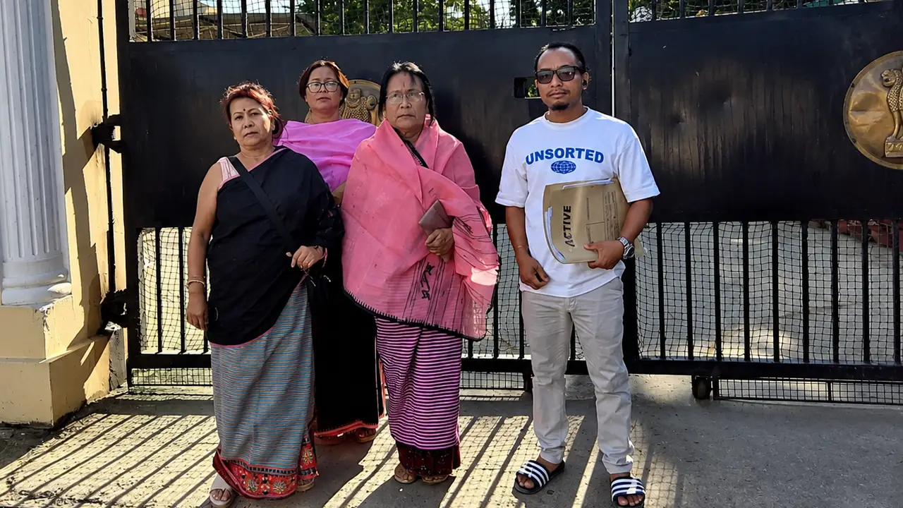 Uripok Women's Body Submits Memorandum to Governor