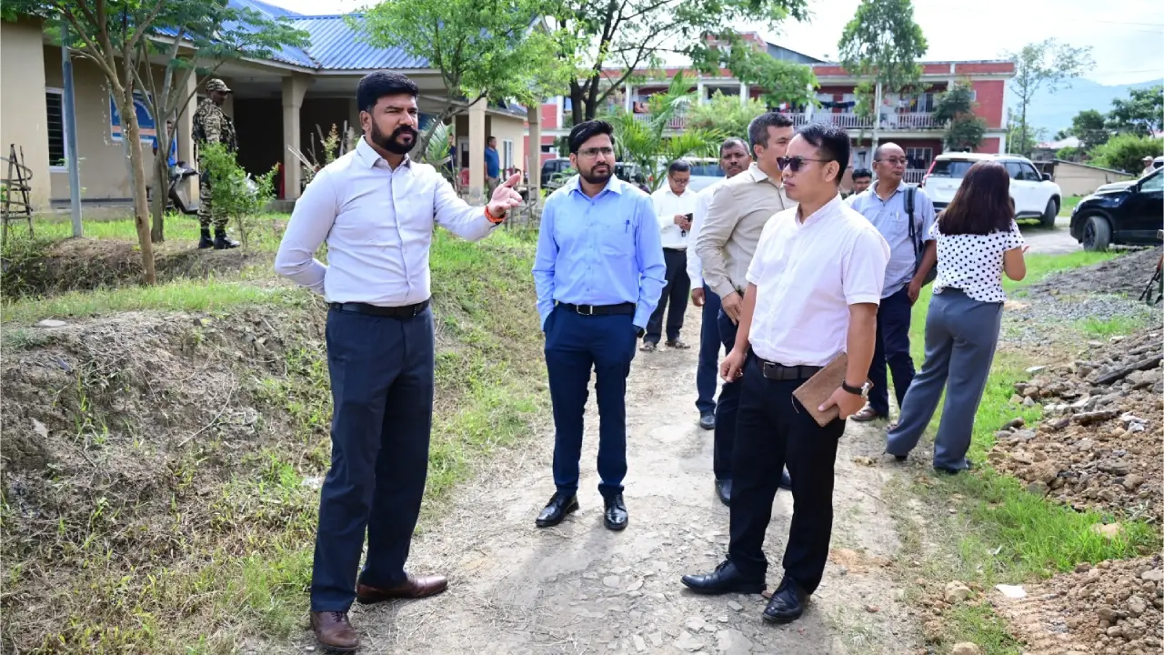 Dy Secy Reviews Aspirational District Programme