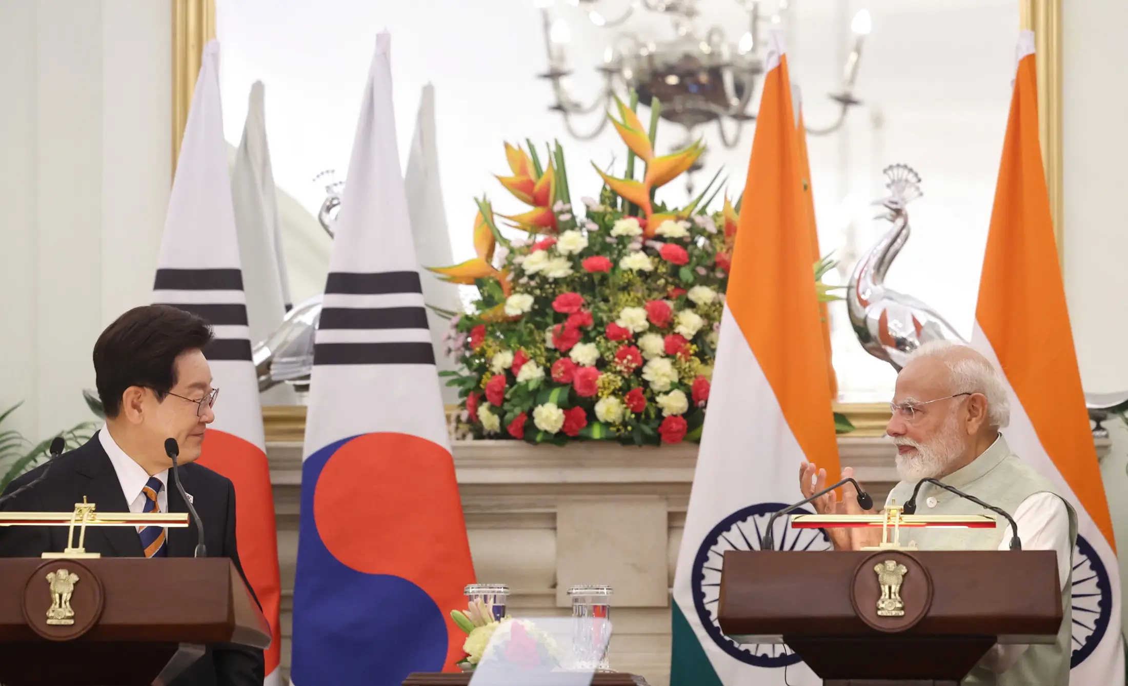 South Korean Prez Lee and Indian PM Modi