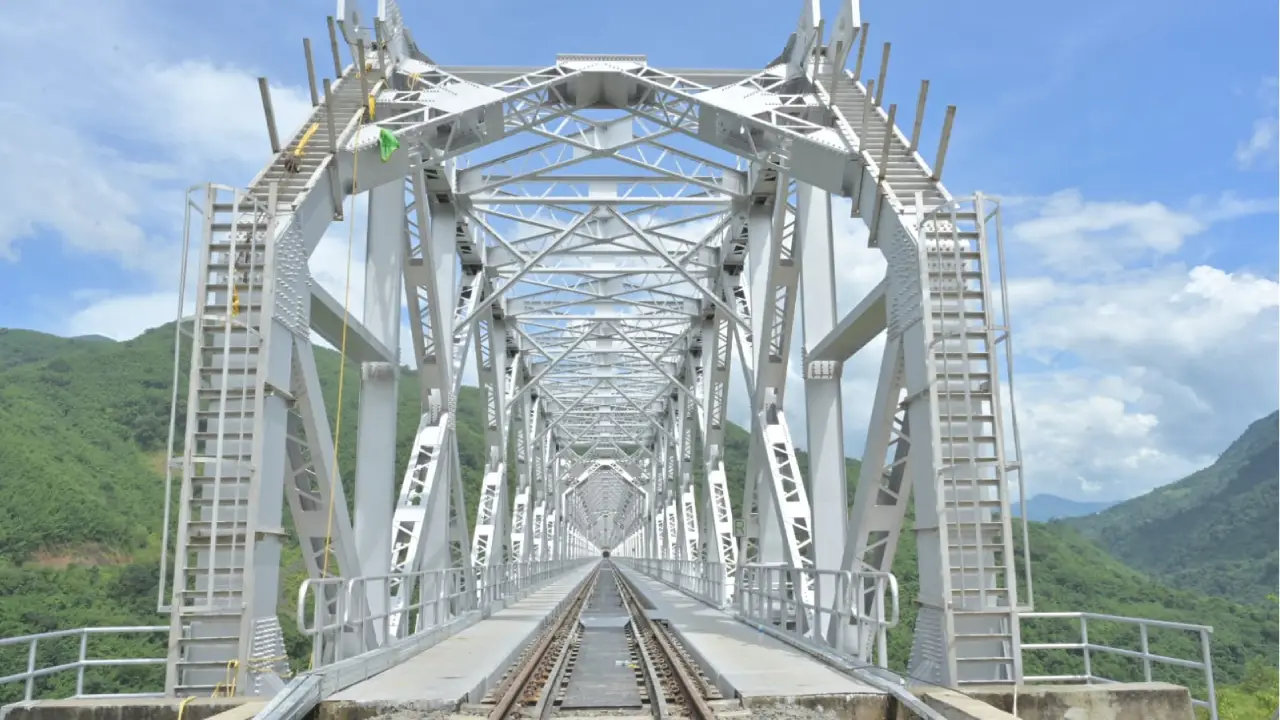 NFR GM Inspects Jiribam-Imphal Railway Sections